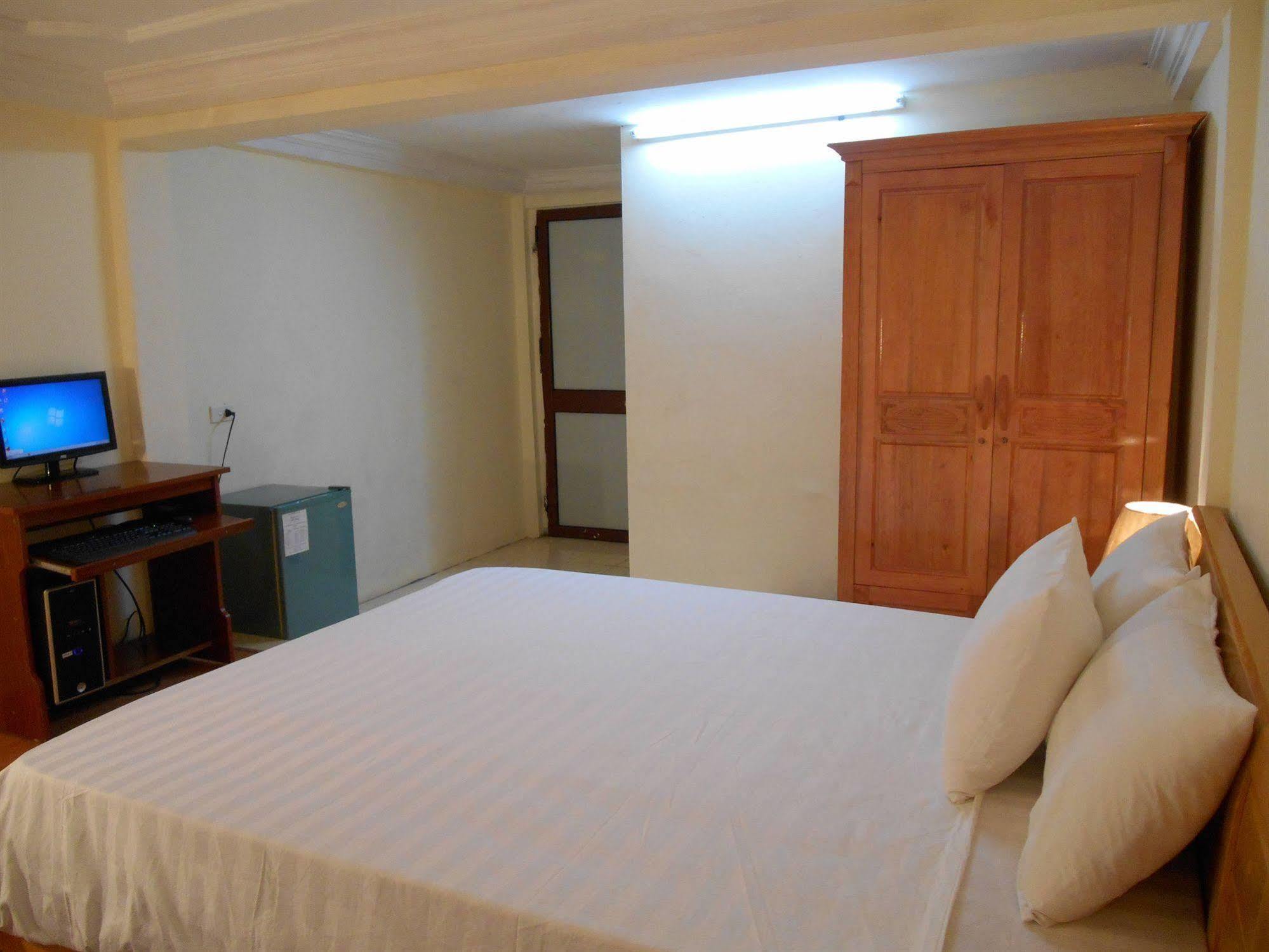 Hanoi Discovery Hotel Экстерьер фото